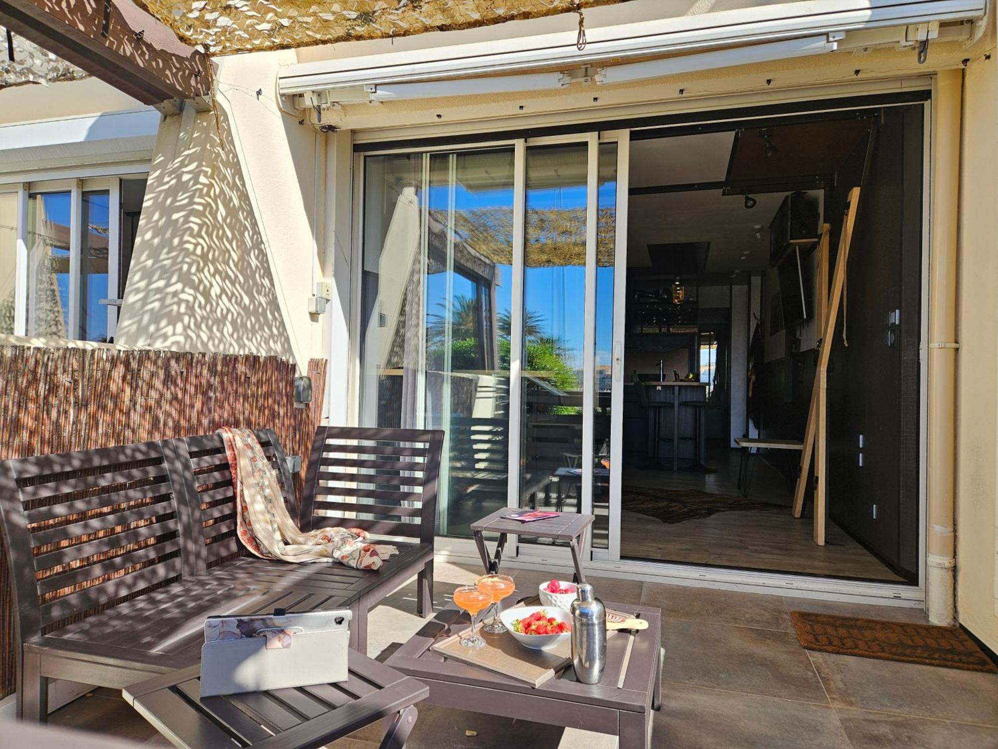 Apartment Naturist Cap In Loft Agde Exteriér fotografie